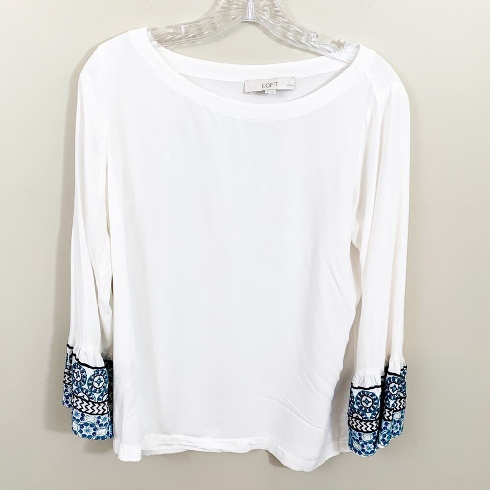 Ann Taylor LOFT embroidered bell sleeves blouse
